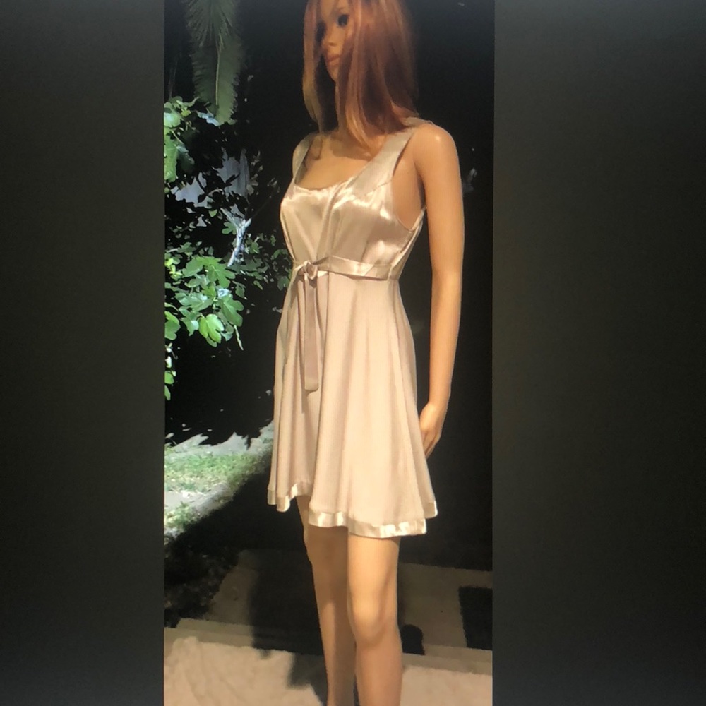 XOXO VTG 90’S SILVER SATIN SLEEVELESS DRESS 7/8